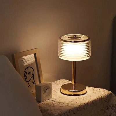 Fata | Mundgeblasene Glas-Tischlampe