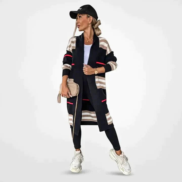 Riven | Gemütliche gestreifte Strickjacke mit Knopfleiste