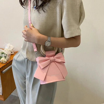 Vivara | Handtasche mit Schleife im eleganten Look