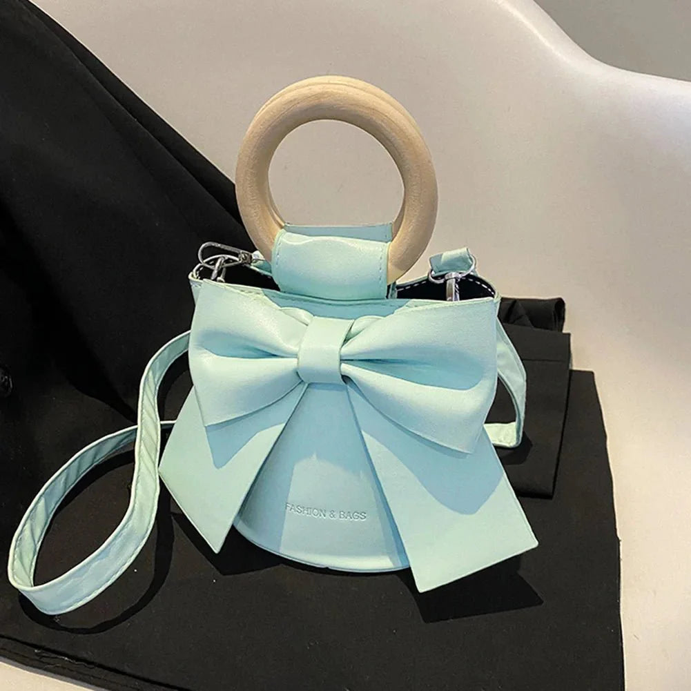 Vivara | Handtasche mit Schleife im eleganten Look