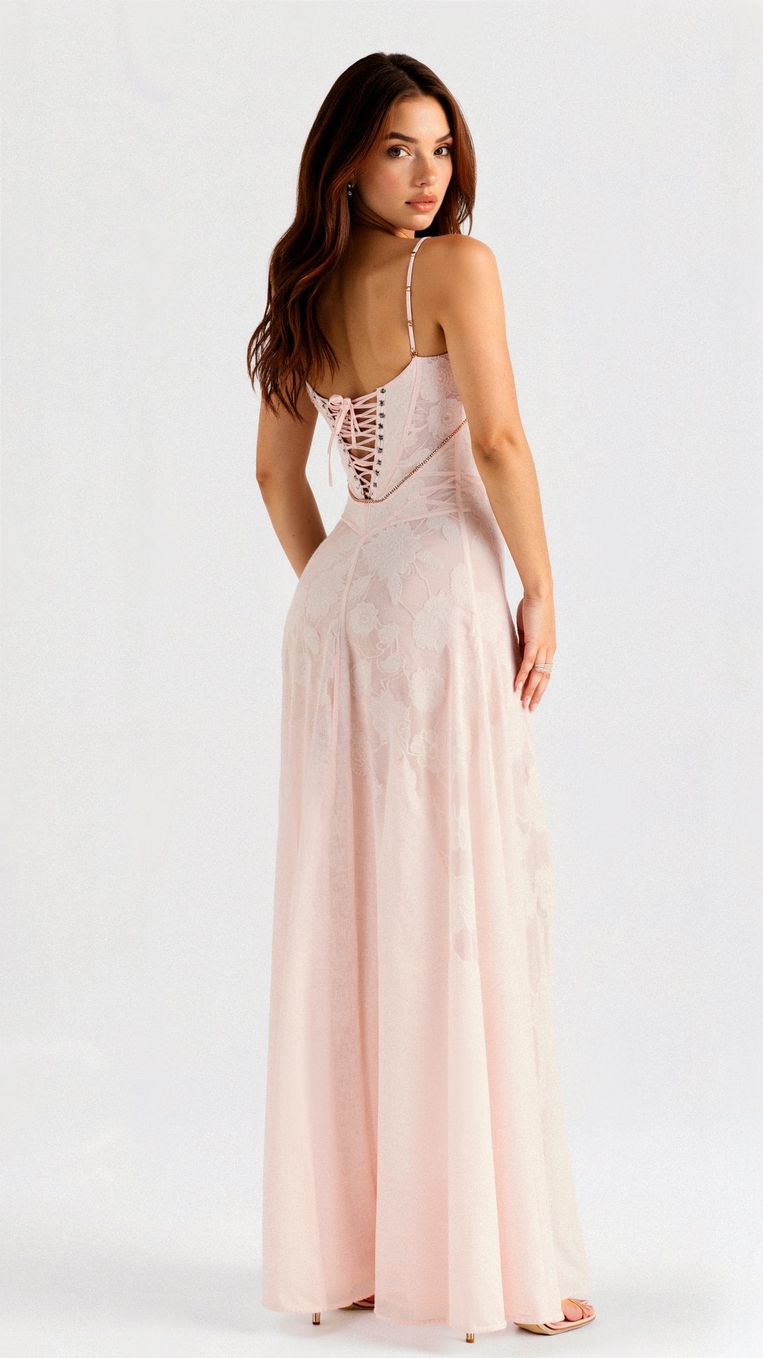 Elunara | Transparentes Maxikleid mit Blumenmuster