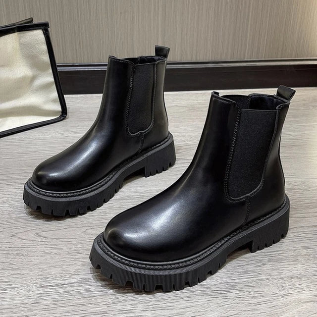 Zorynna | Streamline Stiefel
