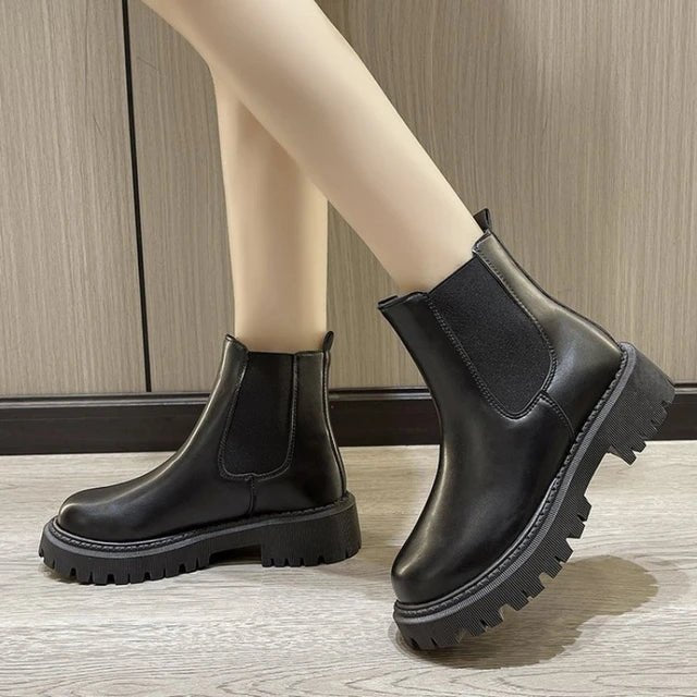 Zorynna | Streamline Stiefel