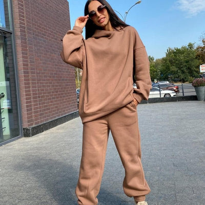 Nyrelith | Bequemes Hoodie- und Jogginghosen-Duo