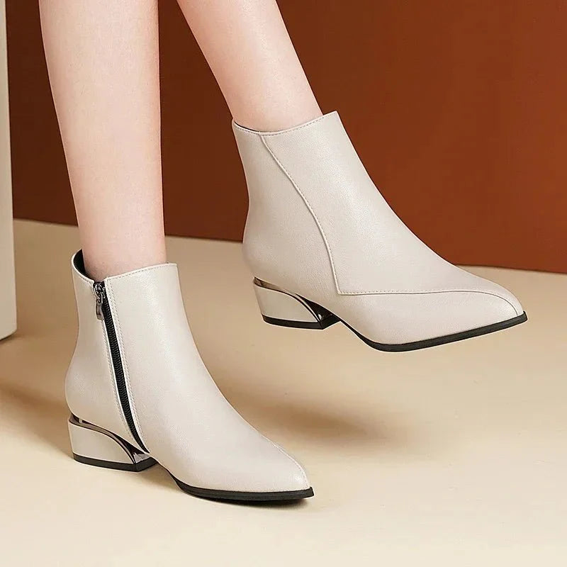 Xanthe | Stilvolle Stiefeletten mit Blockabsatz