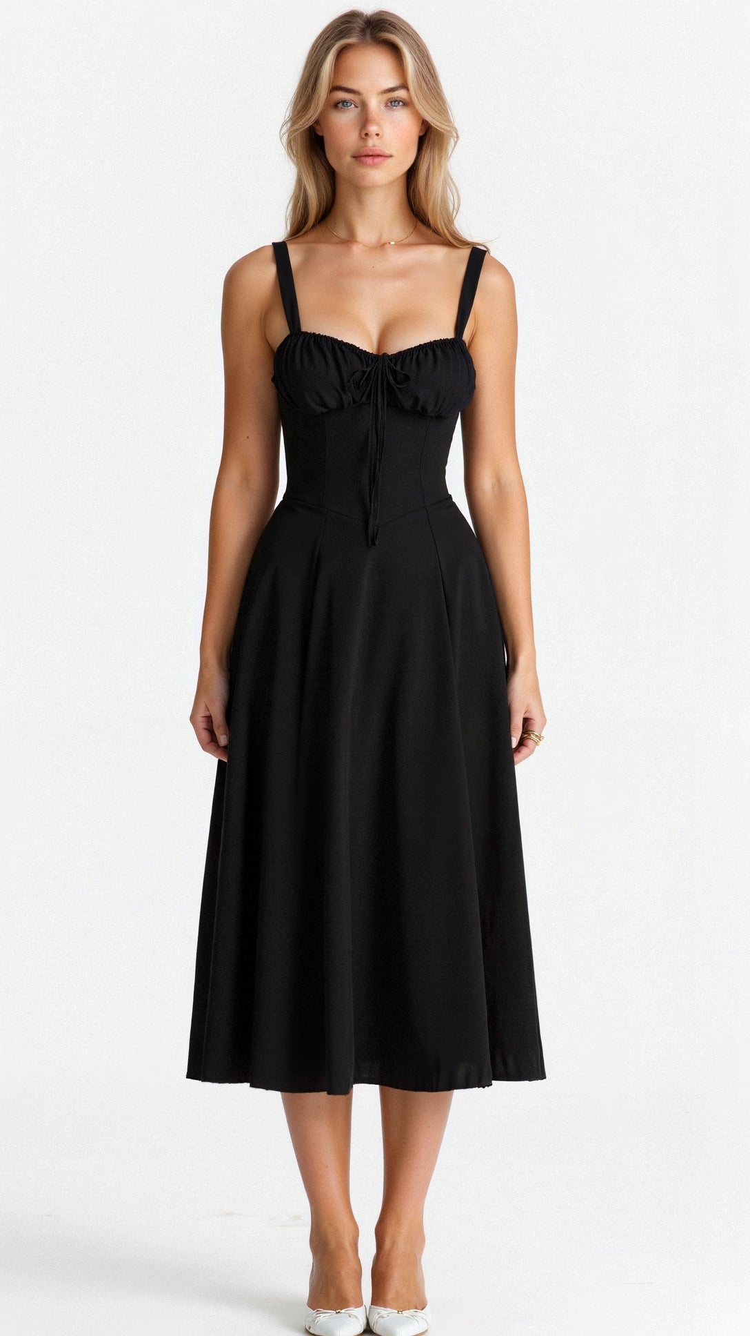 Josephine | Schmeichelndes, figurbetontes Sommerkleid