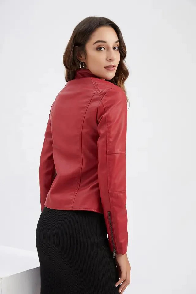 Serapha | Maßgeschneiderte Jacke im Moto-Stil