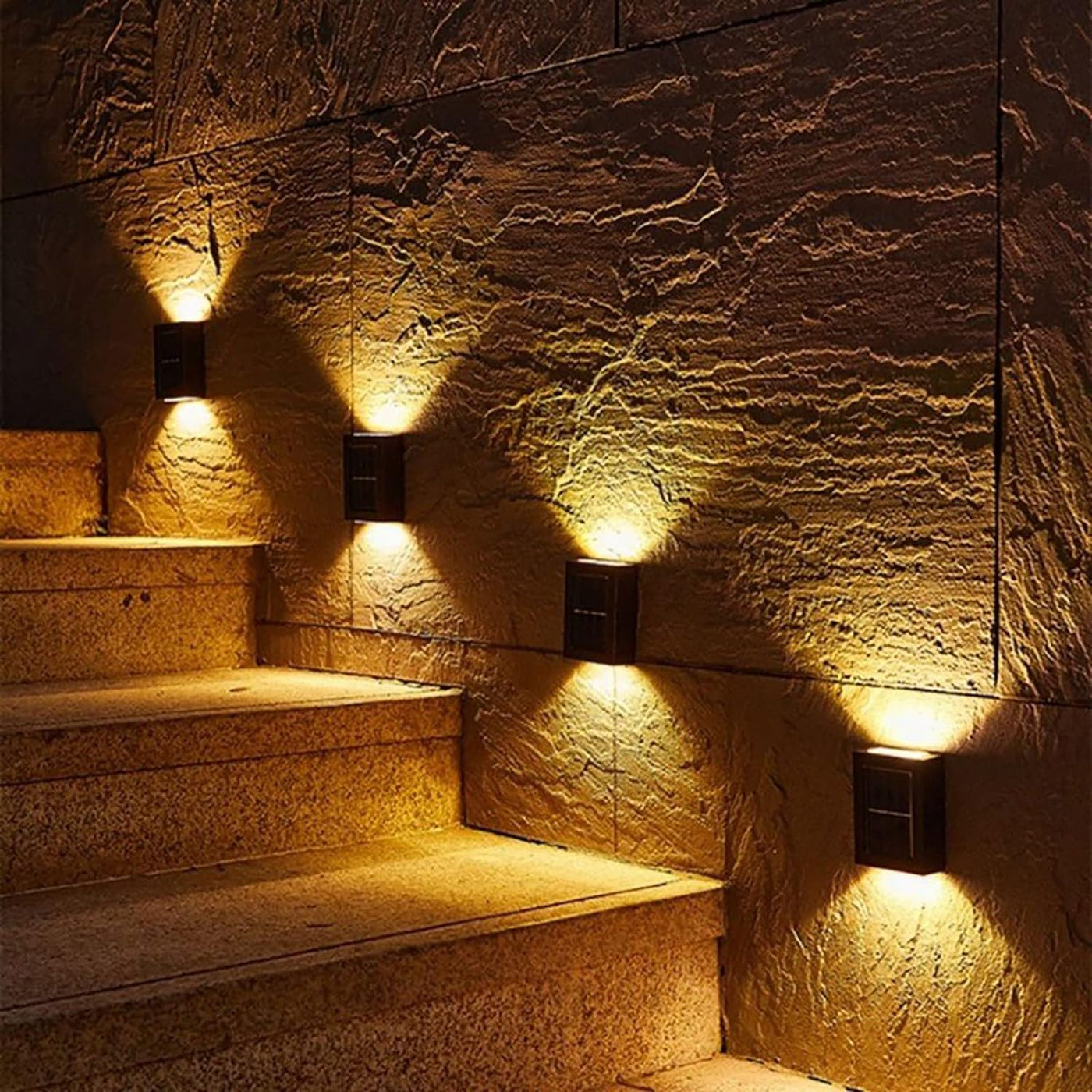 Lazaro | Clean Solar Wall Light