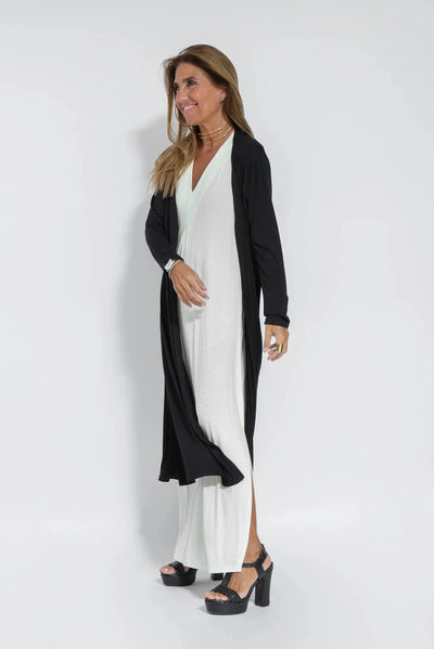 Zarelle | Flowing V-Neck Maxi Dress