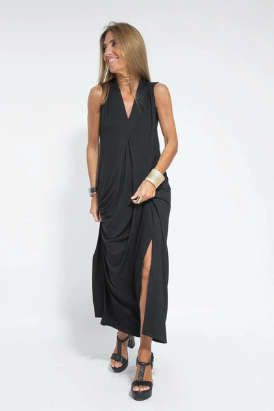 Zarelle | Flowing V-Neck Maxi Dress