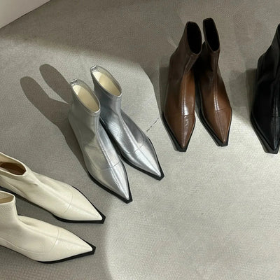 Beritha | Stilvolle spitze Stiefeletten