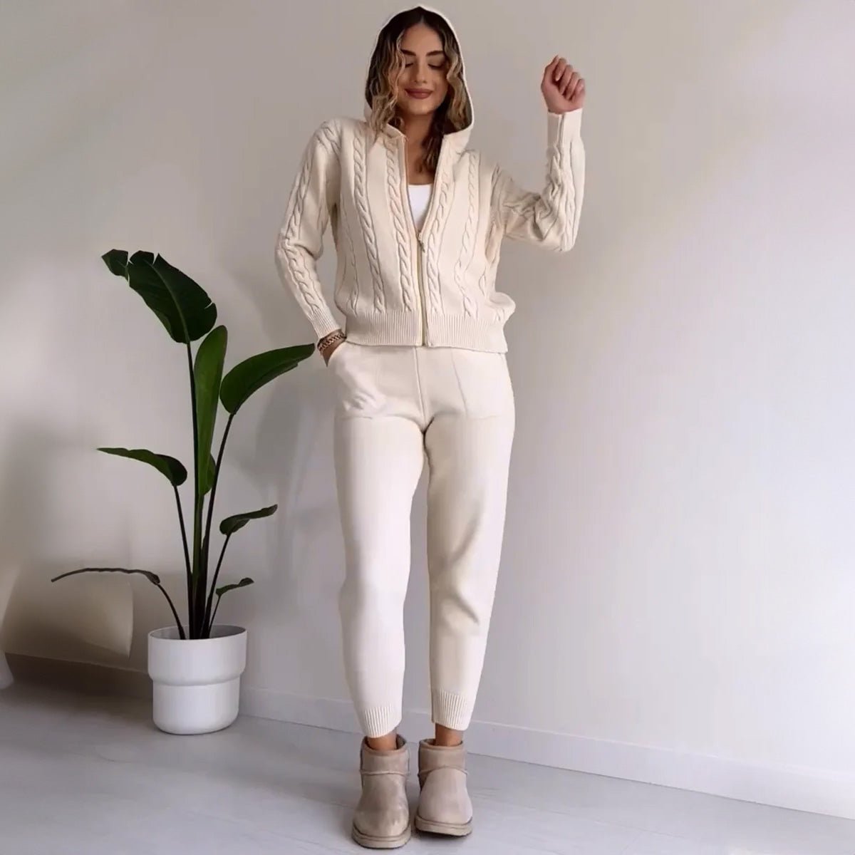 Selvia | Lockeres Set aus Strick-Hoodie und Loungehose