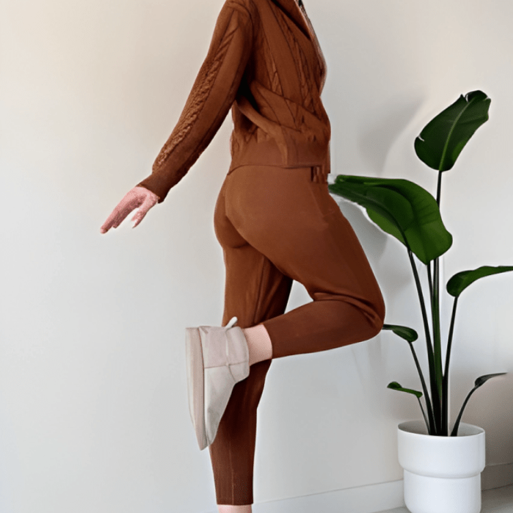 Selvia | Lockeres Set aus Strick-Hoodie und Loungehose