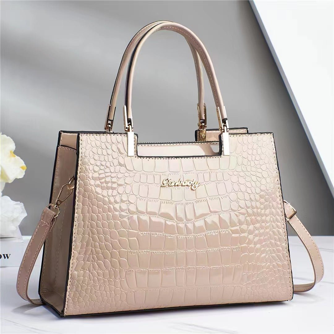 Melinda | Handtasche mit glänzendem Kroko-Effekt