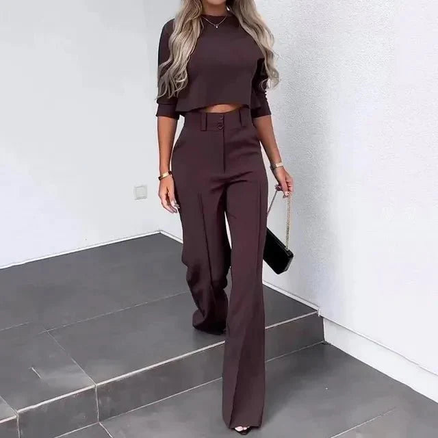 Stilvolles Crop- und Hosen-Set