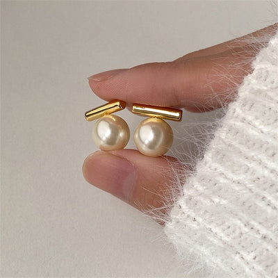 Juniva | Soft Pearl Glow Ohrring