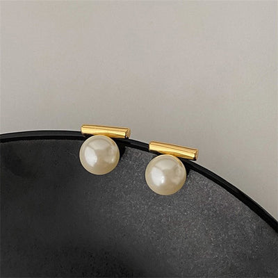 Juniva | Soft Pearl Glow Ohrring