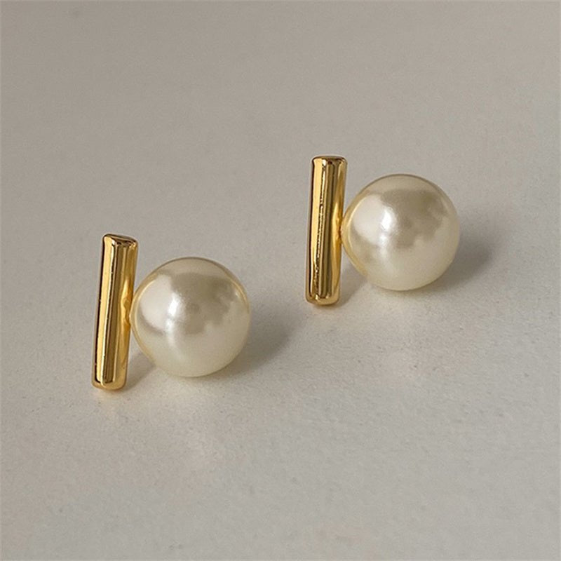 Juniva | Soft Pearl Glow Ohrring