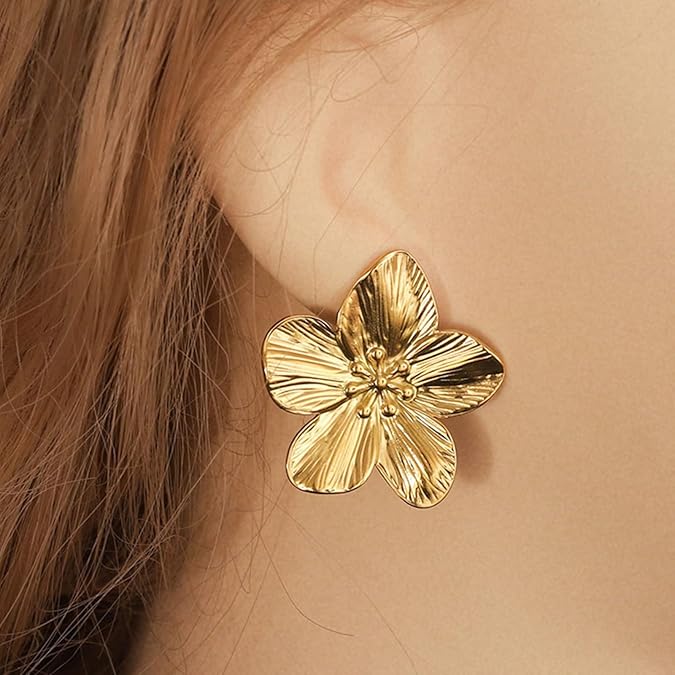 Uma | Elegante, blumeninspirierte Ohrhänger