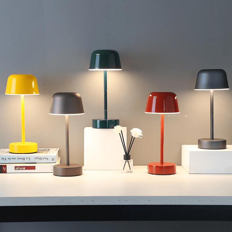 Stilvolle minimalistische Tischlampe