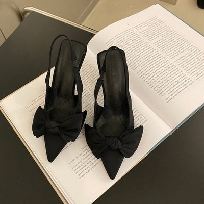 Ione | Elegante Slingback-Pumps mit Schleife