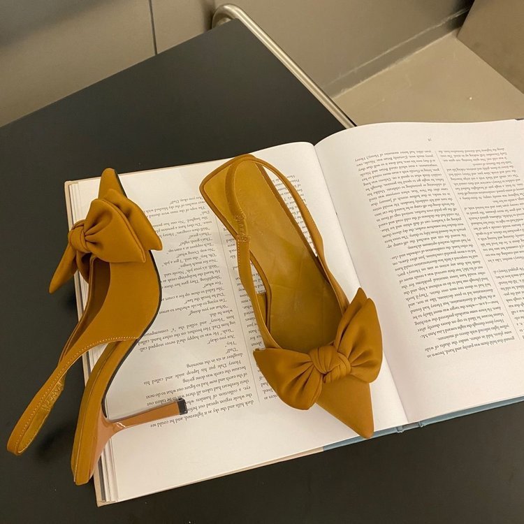 Ione | Elegante Slingback-Pumps mit Schleife