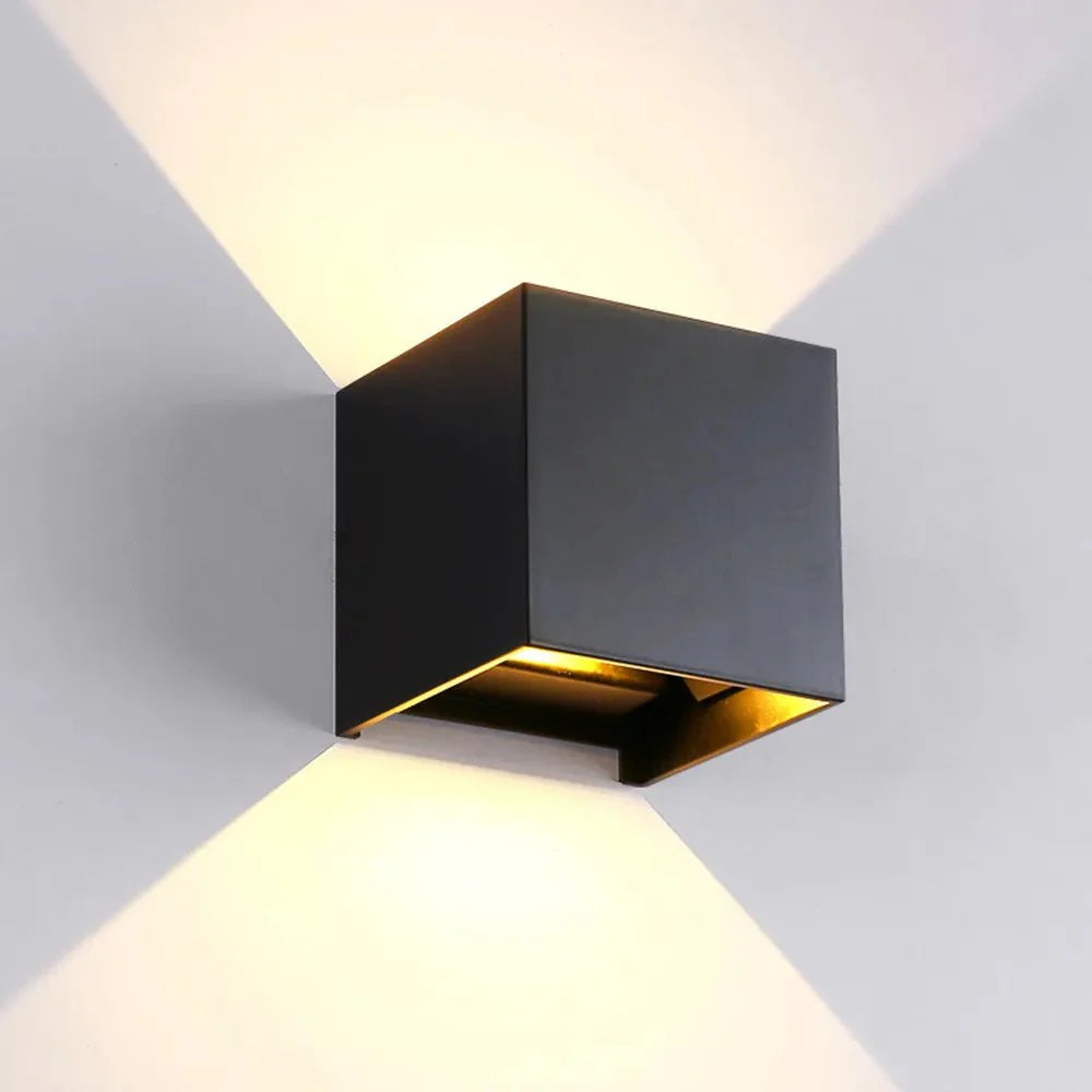 Luxvion | Kabellose LED-Würfel-Wandleuchte