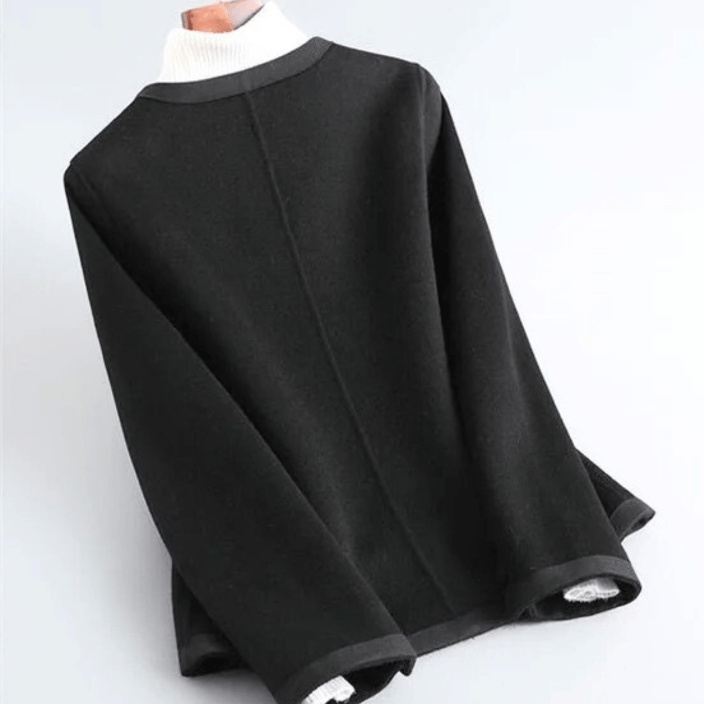 Chic Strickjacke mit Kontrastbesatz und Knöpfen