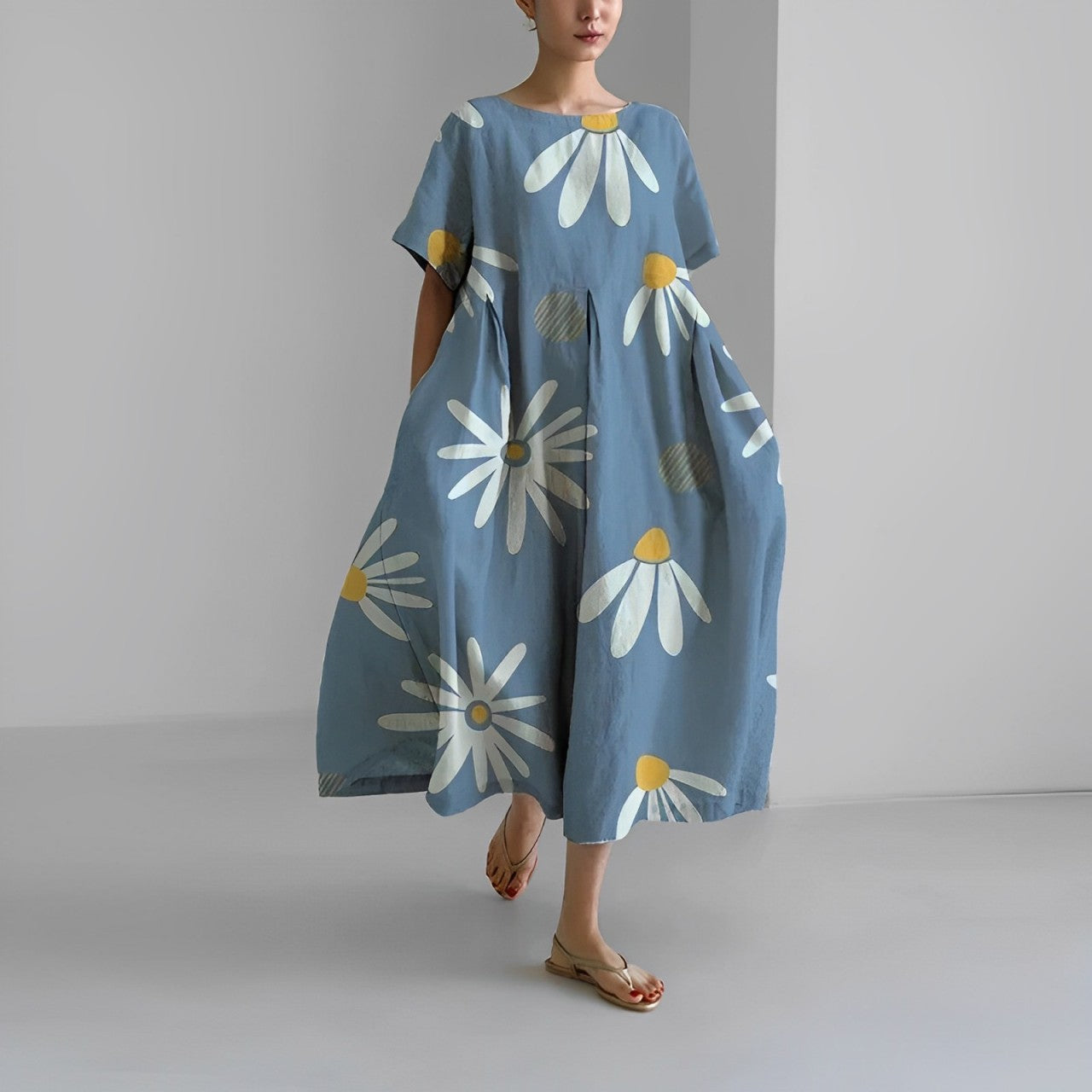Judith | Locker geschnittenes Blumenkleid