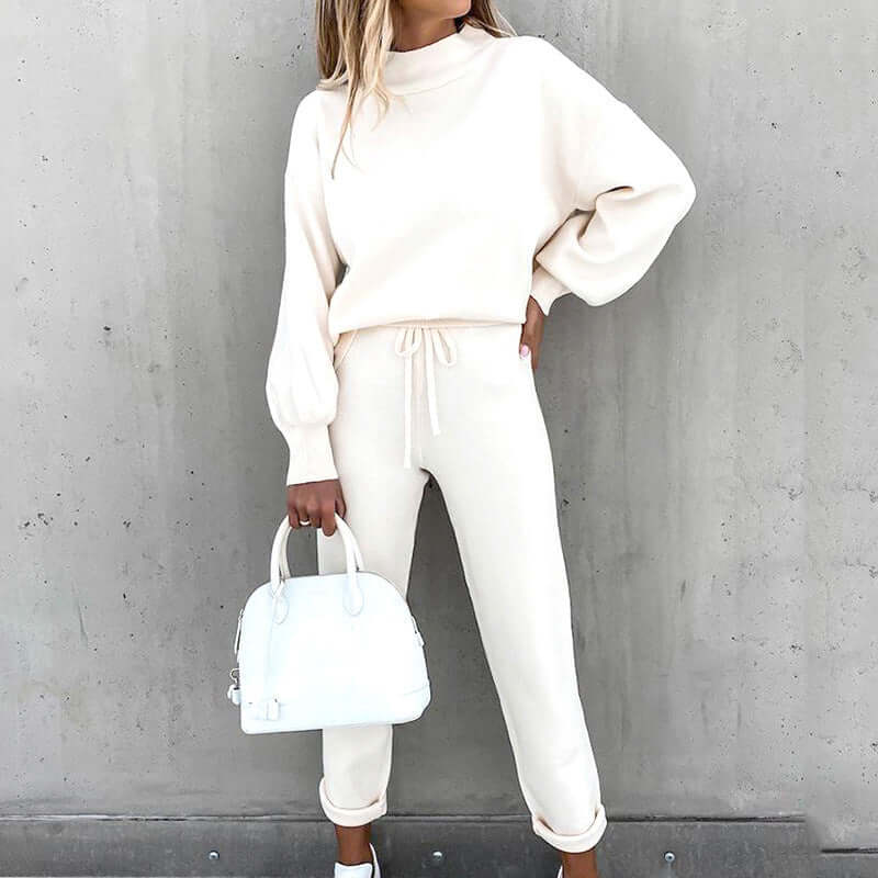Eliana | Set aus Pullover und Hose mit hohem Kragen